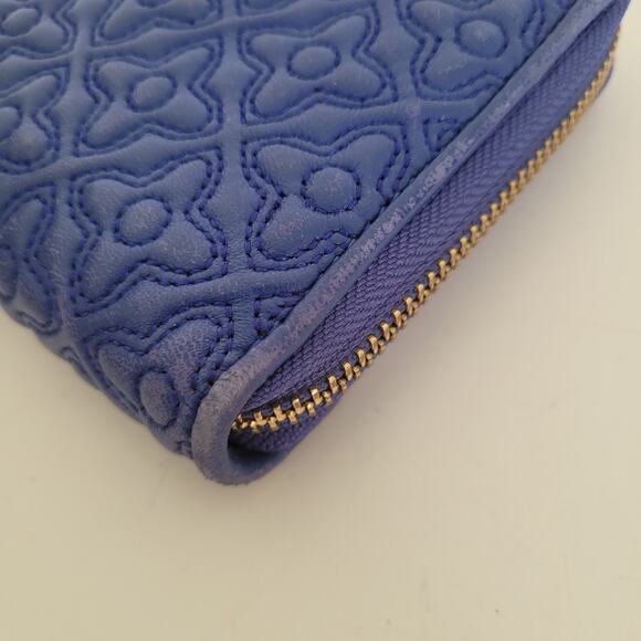 Tory Burch Solid Blue Quilted Leather Zip Around Large Wallet Long Clutch Logo - Picture 7 of 9